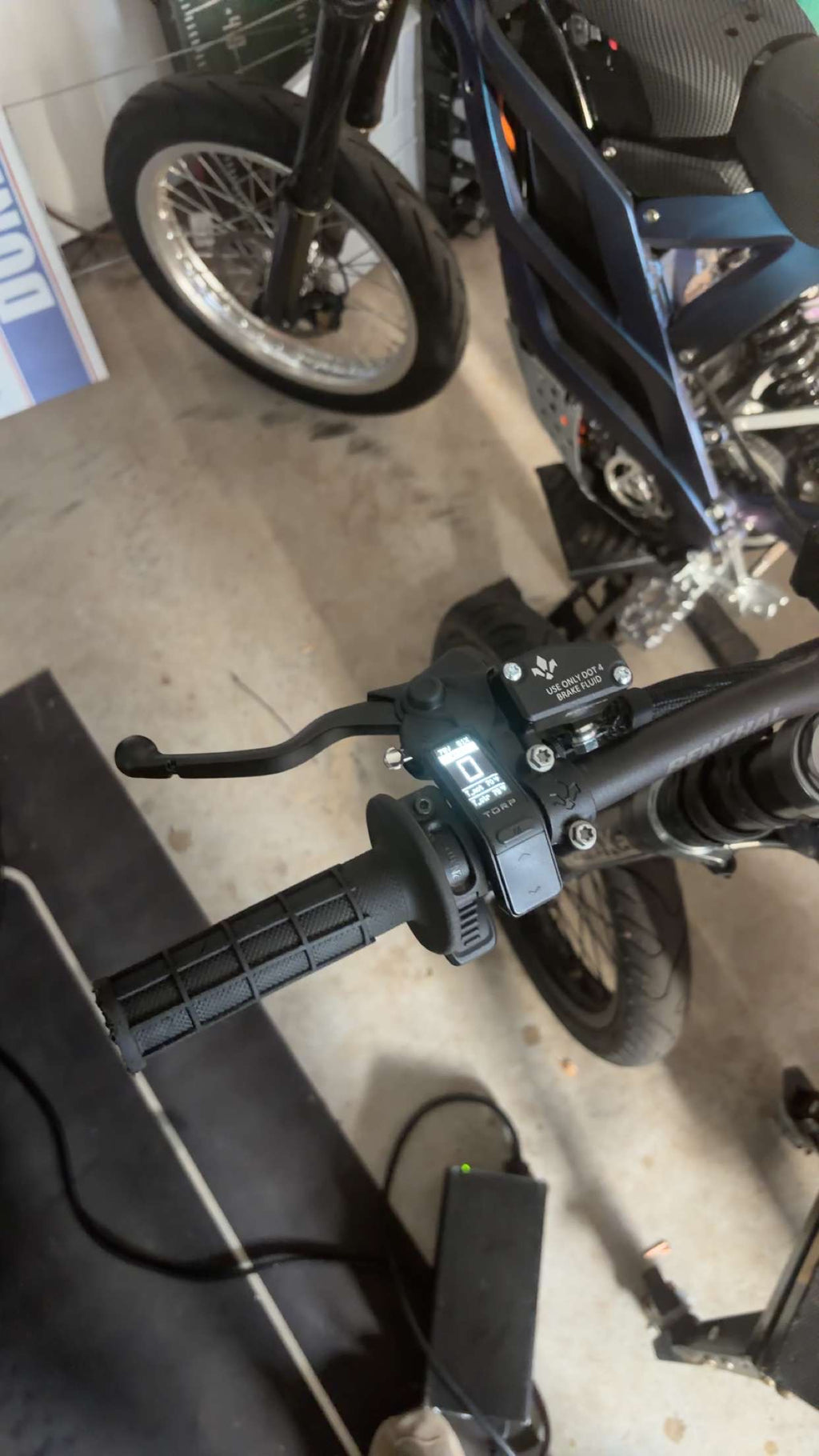 Formula emoto brake